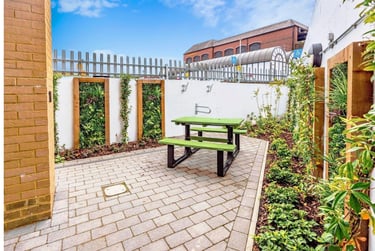 1 bed studio, Hollingdean Road, Elm Grove, Brighton, BN24QY - Image 10
